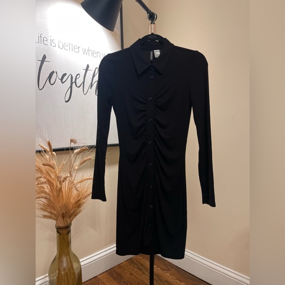 H&M Button Down Long Sleeve Bodycon Mini Shirt Dress - Picture 2 of 6